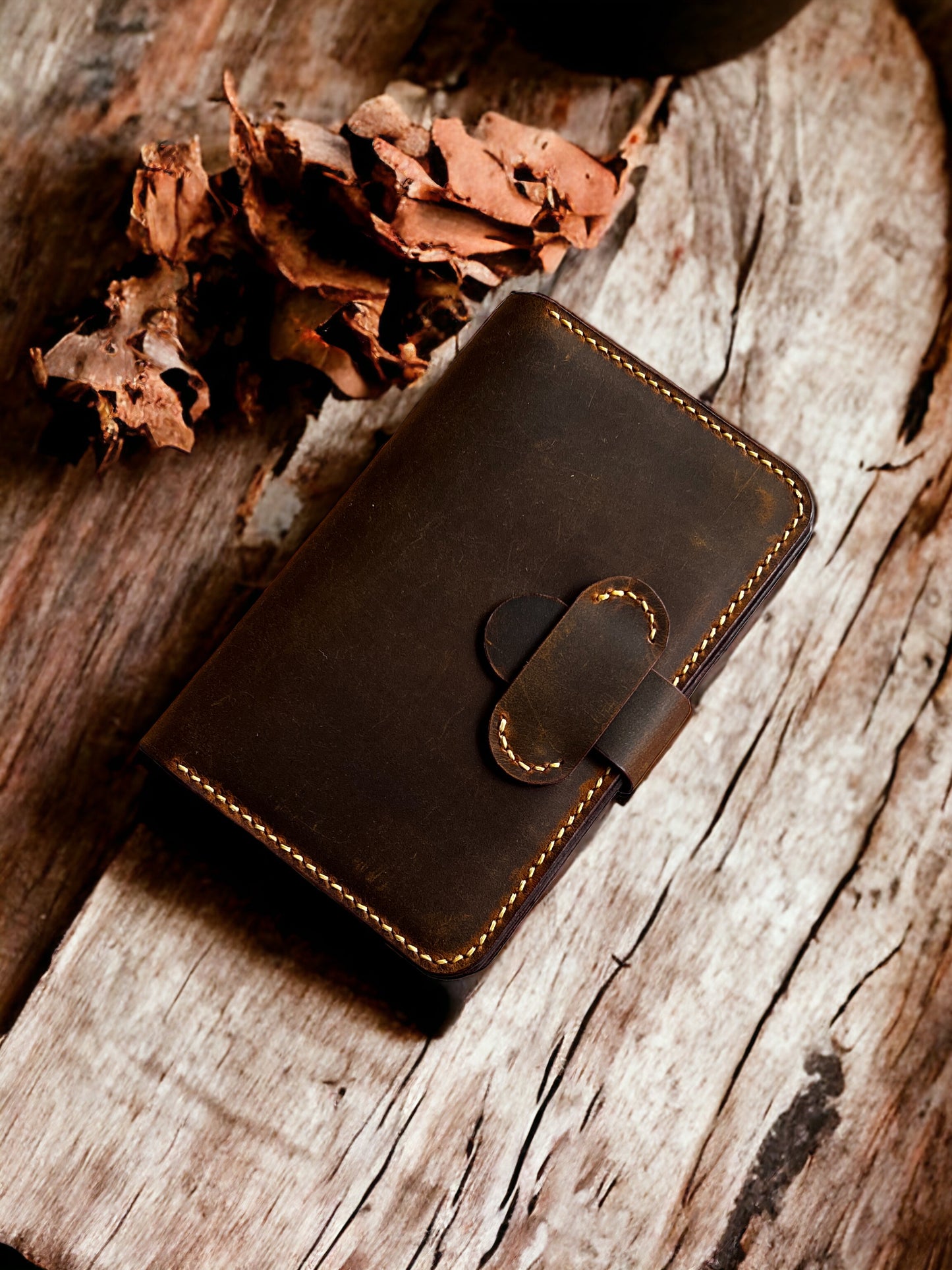 Not defteri, Pasaport cüzdanı ve Kalemlik (özel tasarım)