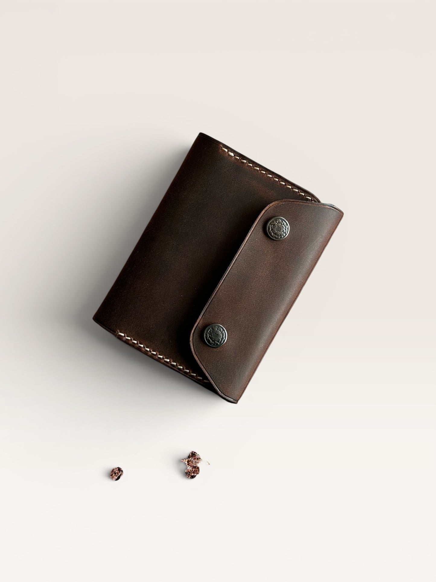 Safir Leather Big İtaly dark brown genuine leather cardholder wallet with snap closure and contrast stitching.