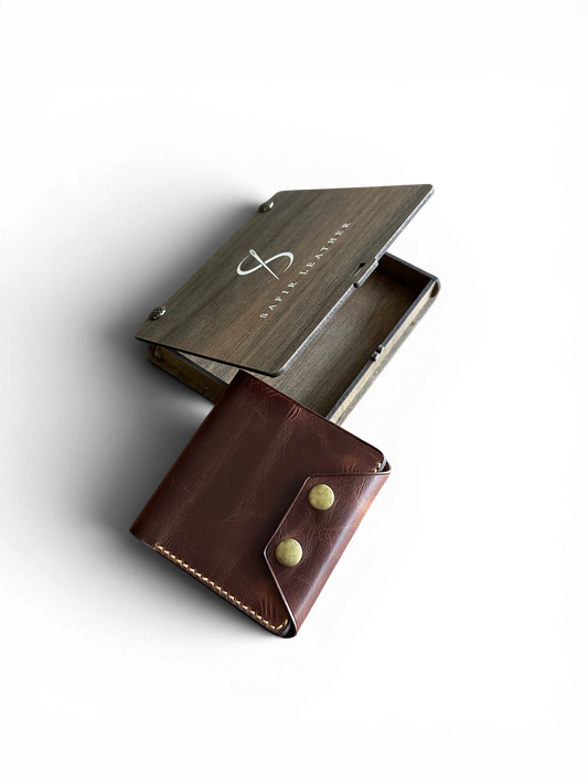 Safir Leather Montana kızıl kahve el yapımı İtalyan deri cüzdan ve özel ahşap hediye kutusu