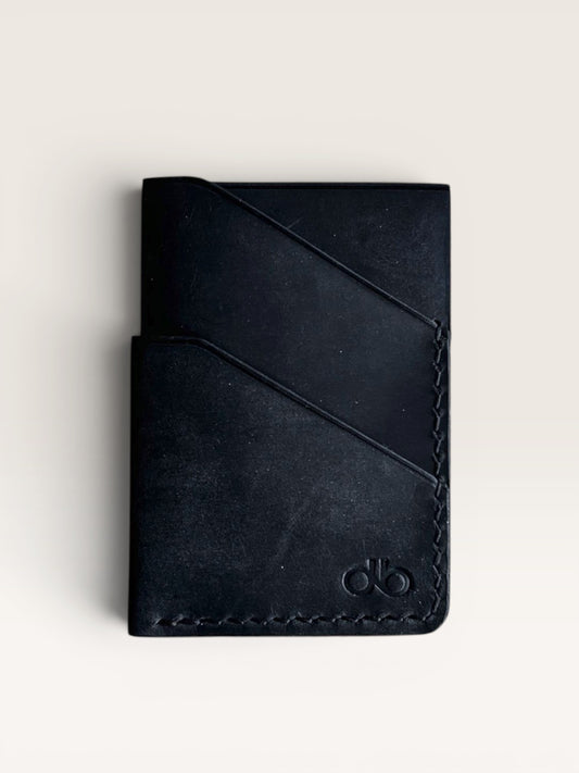 Safir Leather siyah el yapımı dana derisi kartlık, mumlu dikişli retro tasarım