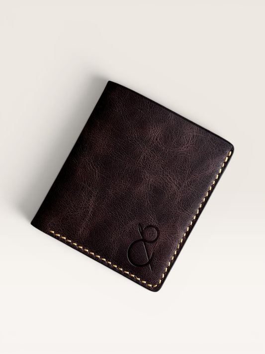 Safir Leather el yapımı taba rengi İtalyan deri cüzdan, zarif ve dayanıklı, günlük kullanım için ideal.