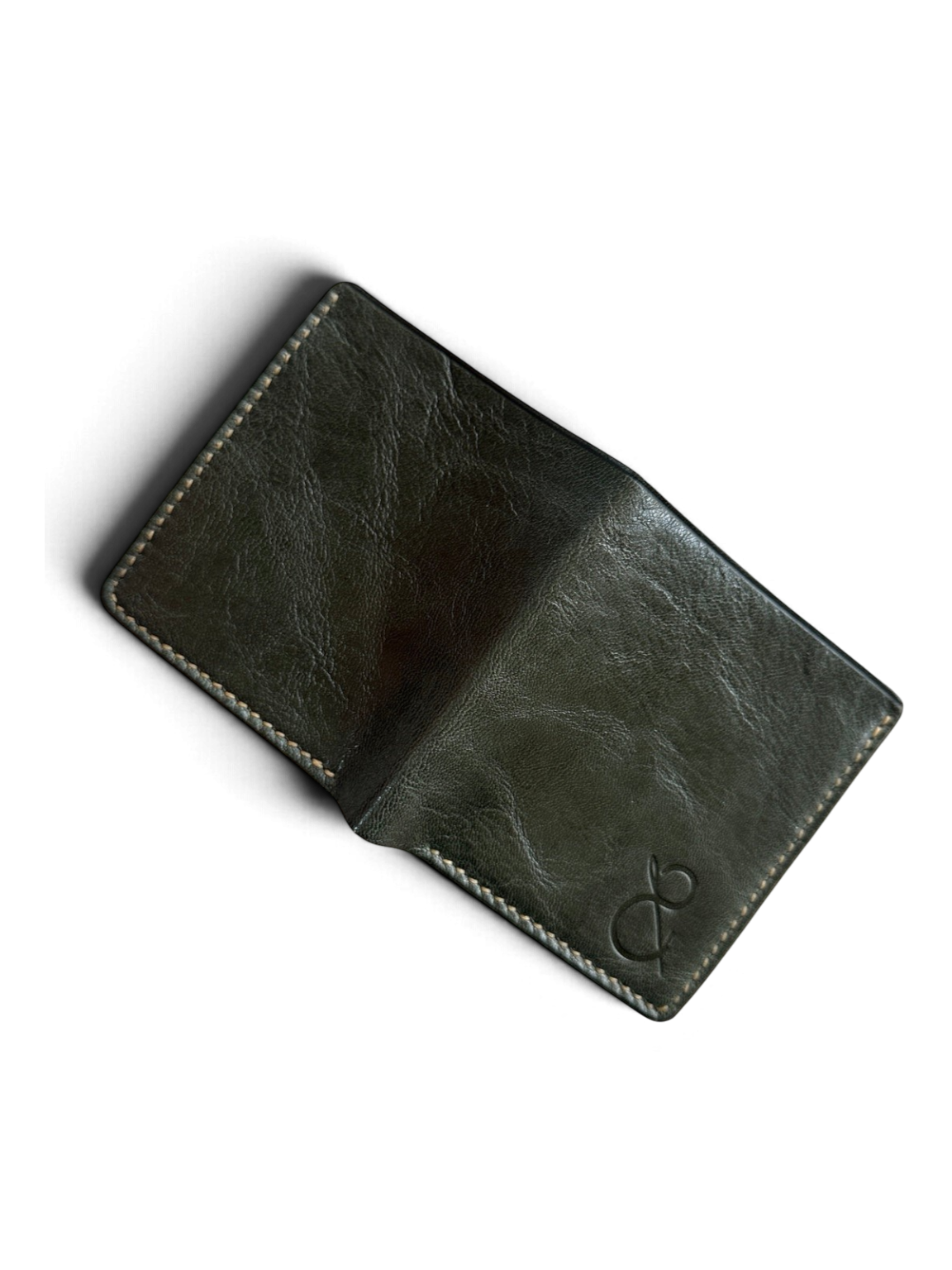 Verde Tre cüzdan iç yüzey, İtalyan deri ve Safir Leather logo detayı