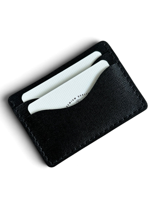 Safir Leather Milano Saffiano siyah desenli deri kartlık, kartlarla ön görünüm
