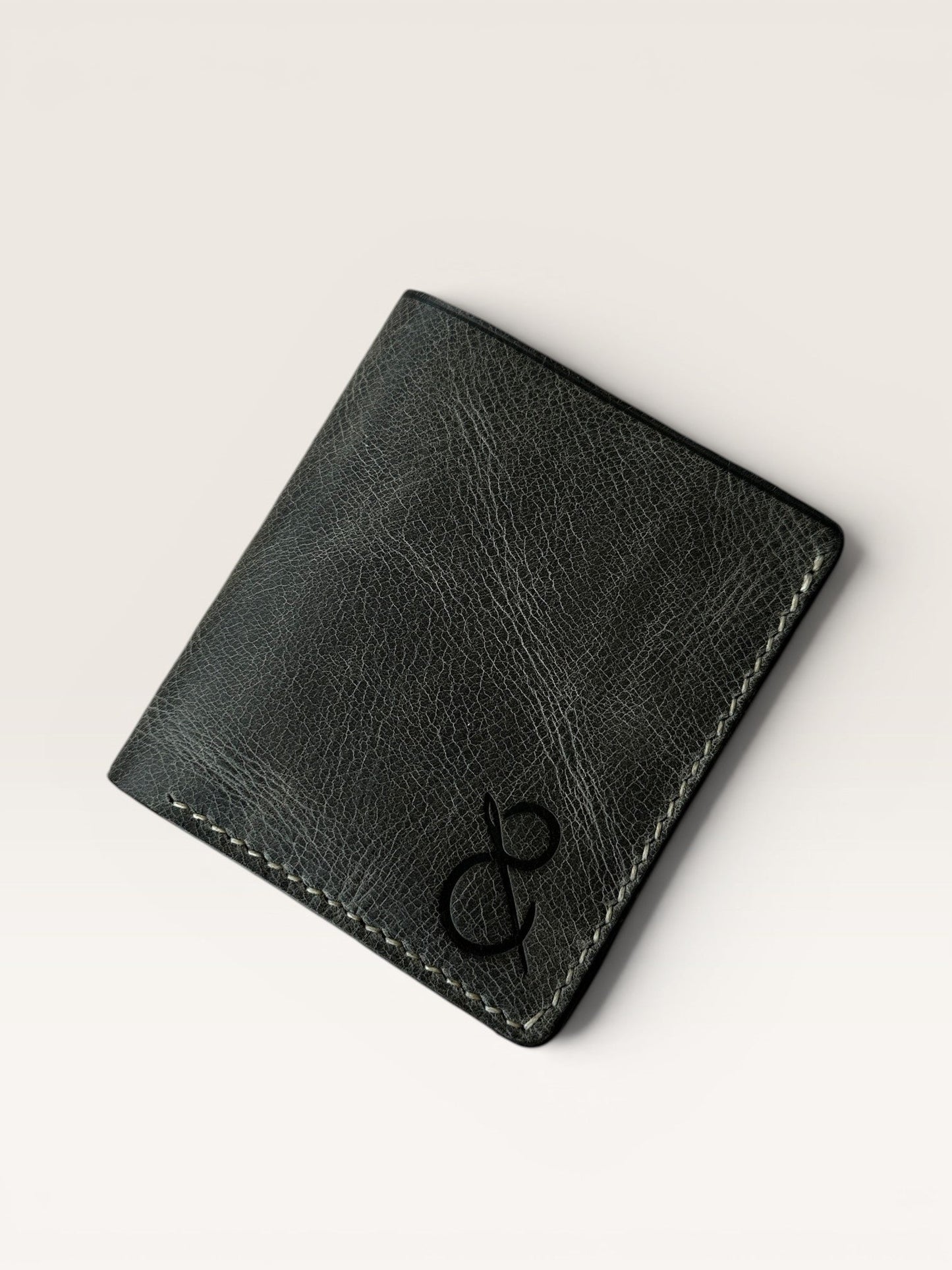 Safir Leather B-King haki deri cüzdan, sade tasarım.