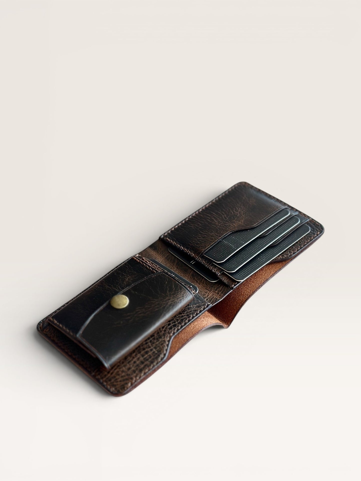 Safir Leather el yapımı vintage kahverengi hakiki İtalyan deri erkek cüzdanı, bozuk para bölmeli ve kartlık.