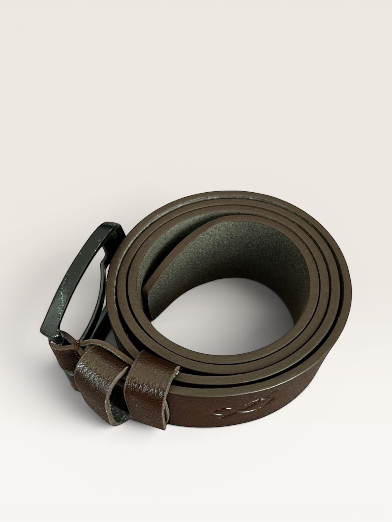 Safir Leather kahverengi hakiki deri, 4mm kalınlığında, tek parça, tokalı erkek kemeri.