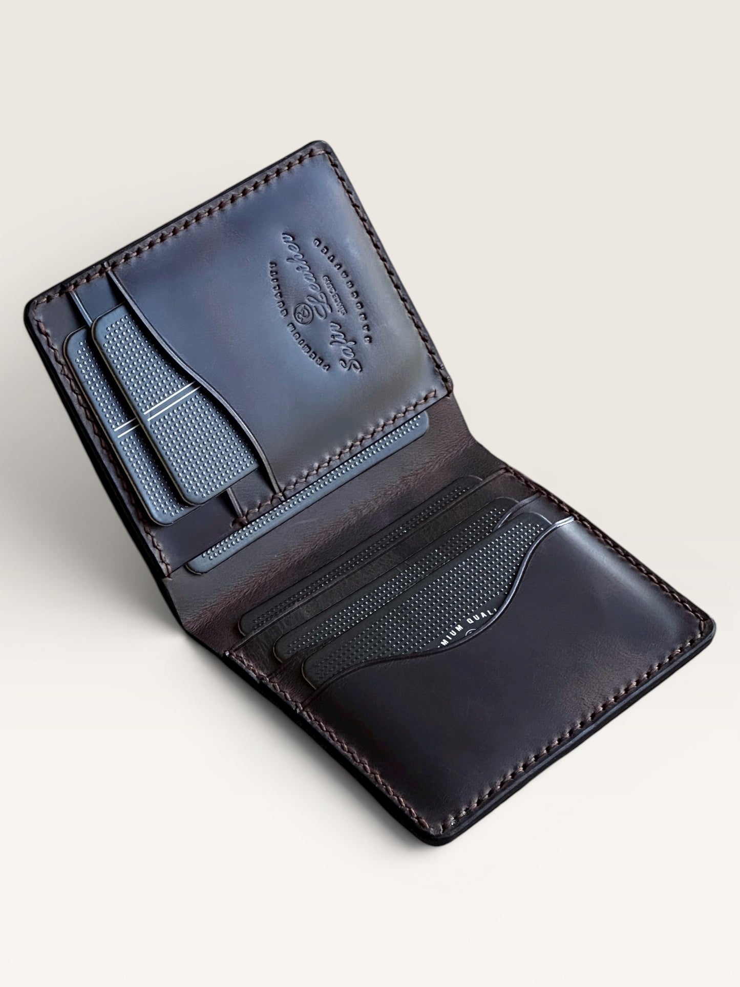 Safir Leather Babil model kahverengi İtalyan deri cüzdan, kart ve para bölmeli, el yapımı.