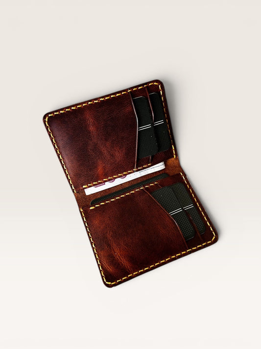 Safir Leather, kahverengi İtalyan derisi özel kartlık, 6 kart bölmeli, el yapımı, retro tasarım.