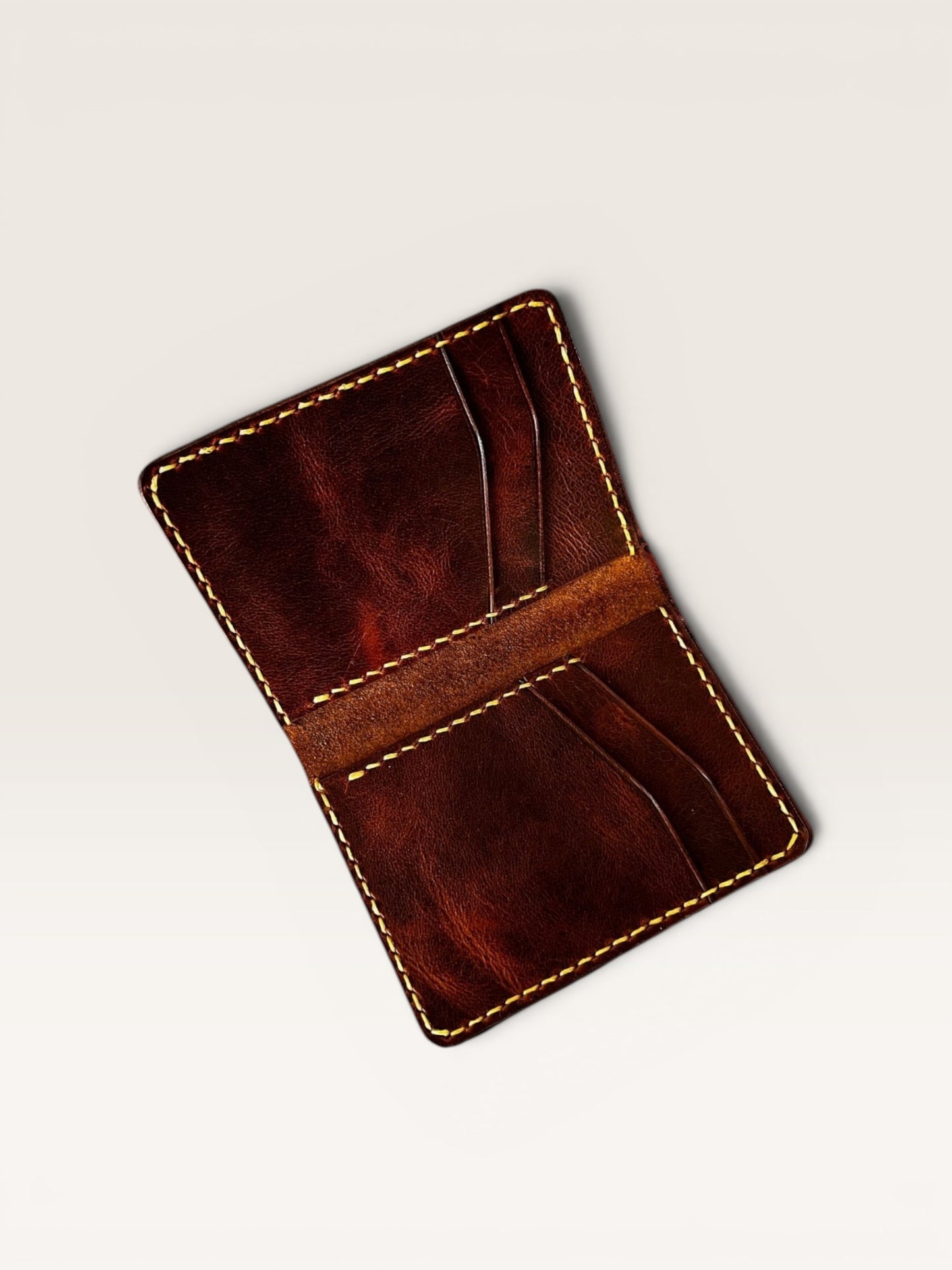 Safir Leather, kahverengi İtalyan derisi, 6 kart bölmeli, el yapımı, unisex kartlık cüzdan.