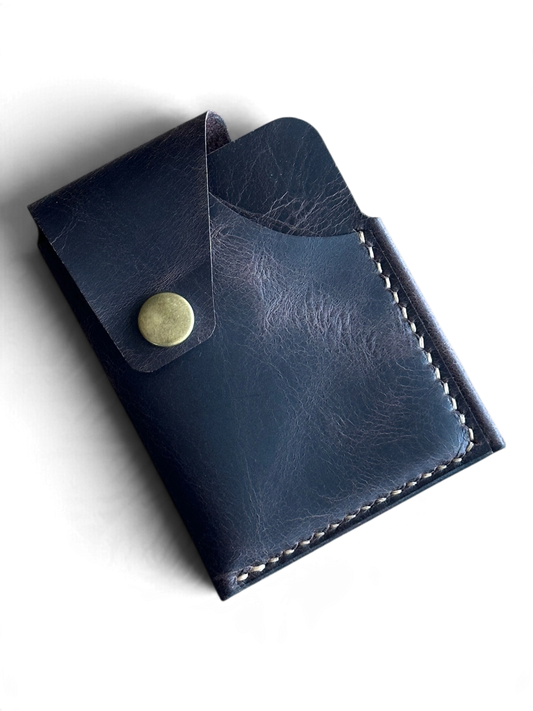 Safir Leather el yapımı, kapaklı, kahverengi hakiki deri kartlık, el dikişli minimal tasarım