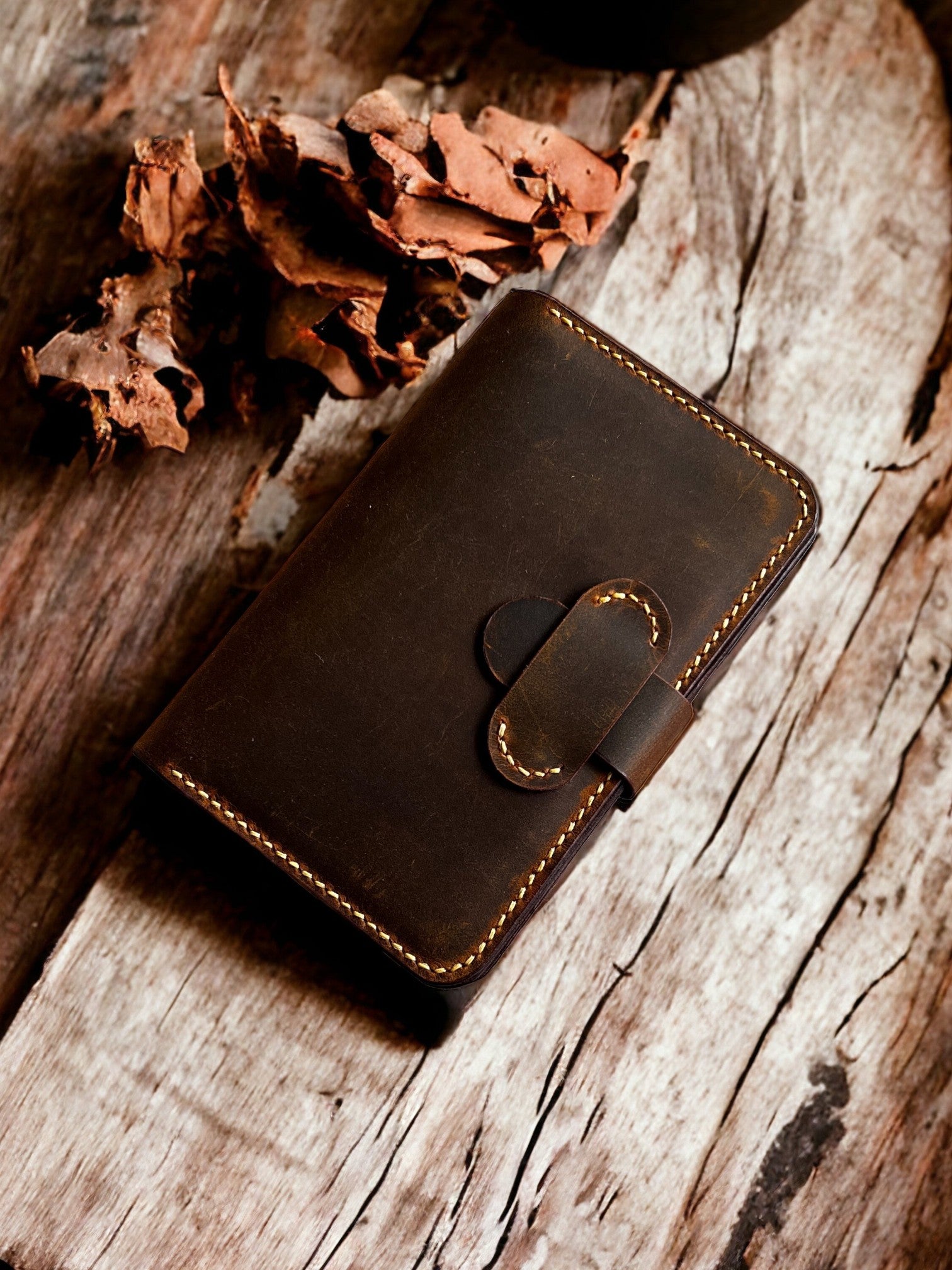 Safir Leather el yapımı kahverengi deri pasaport cüzdanı, not defteri ve kalemlik seti