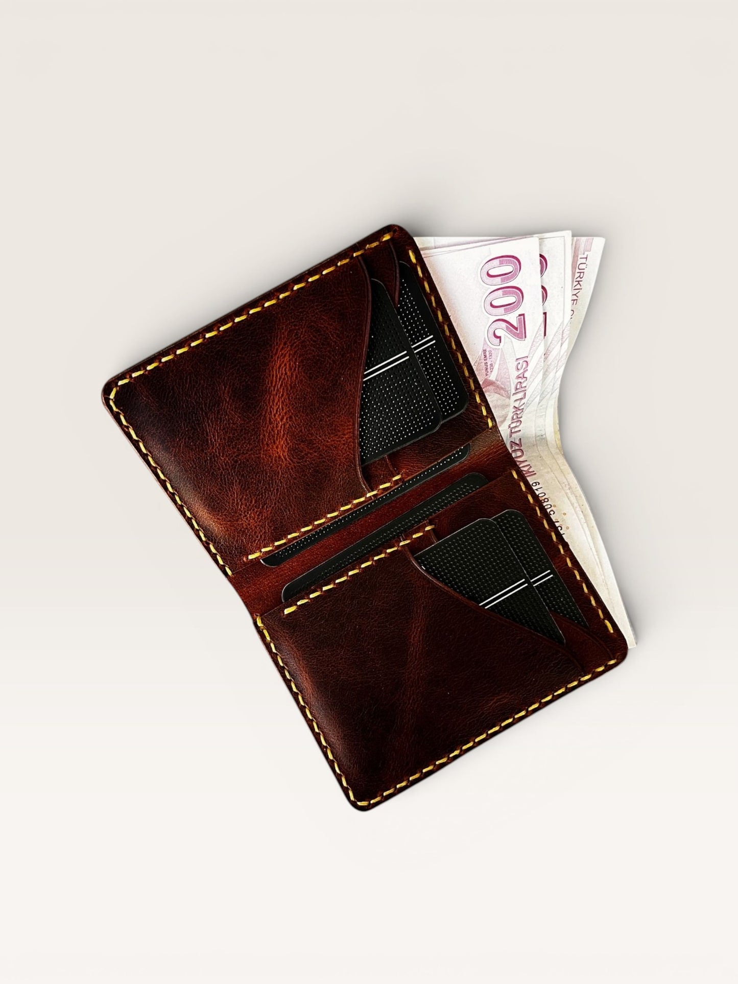 Safir Leather kahverengi hakiki deri, el yapımı, minimal tasarım Viking cüzdan. Kart ve para bölmeli, 8.5x10.5 cm.