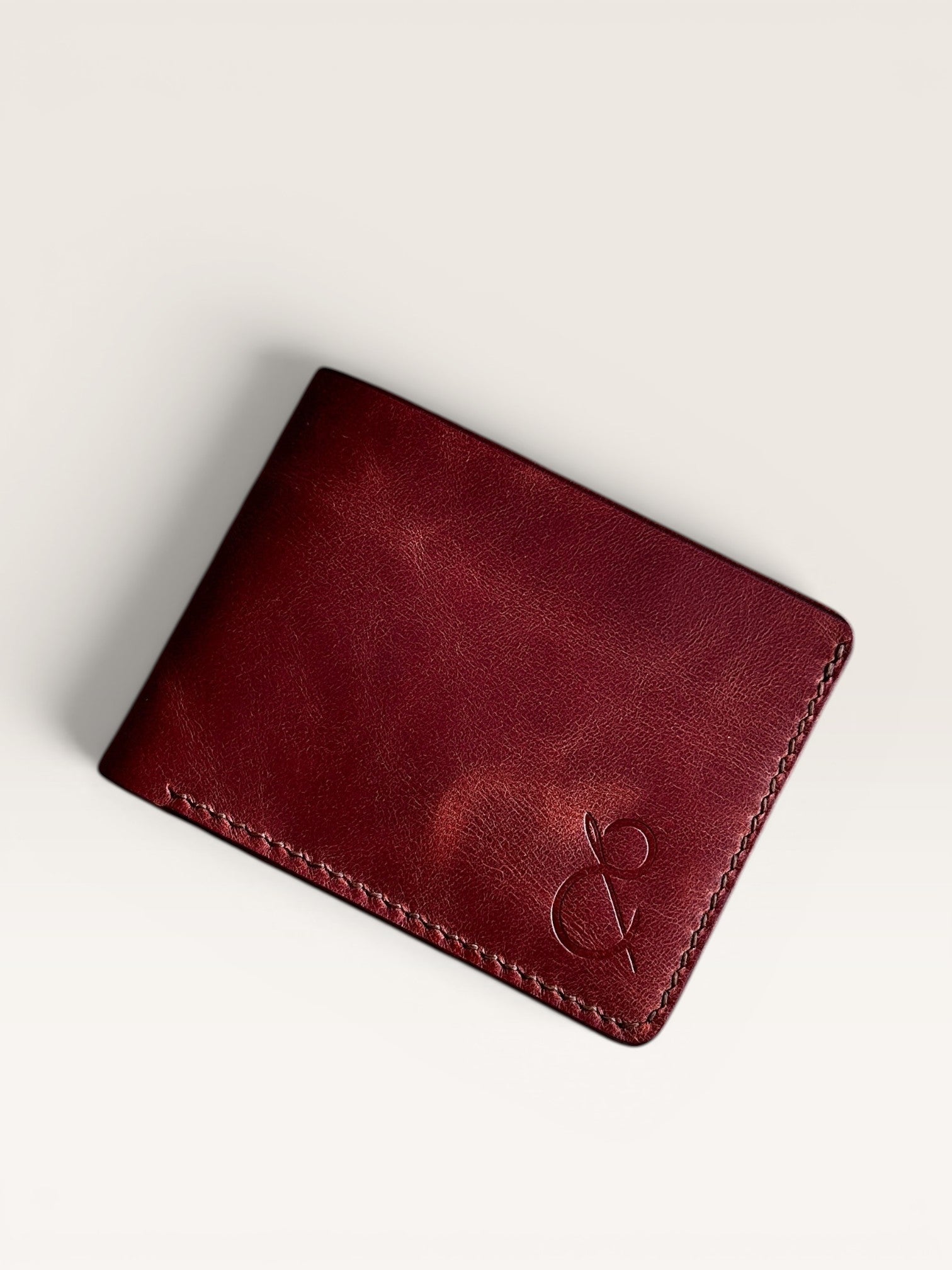 Safir Leather, kızıl kahve rengi, hakiki İtalyan derisinden, 8 kart bölmeli, nakit para bölmeli, zarif tasarımlı erkek cüzdanı.