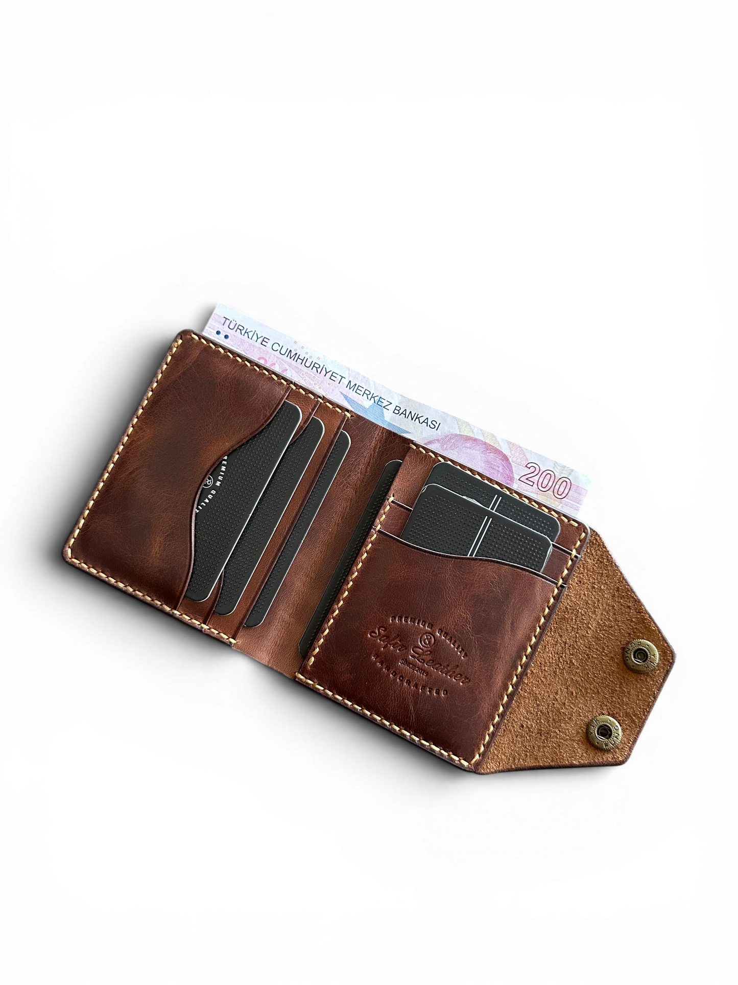 Safir Leather Montana kızıl kahve el yapımı İtalyan deri cüzdan, çıtçıtlı kapaklı ve kart bölmeli iç tasarım