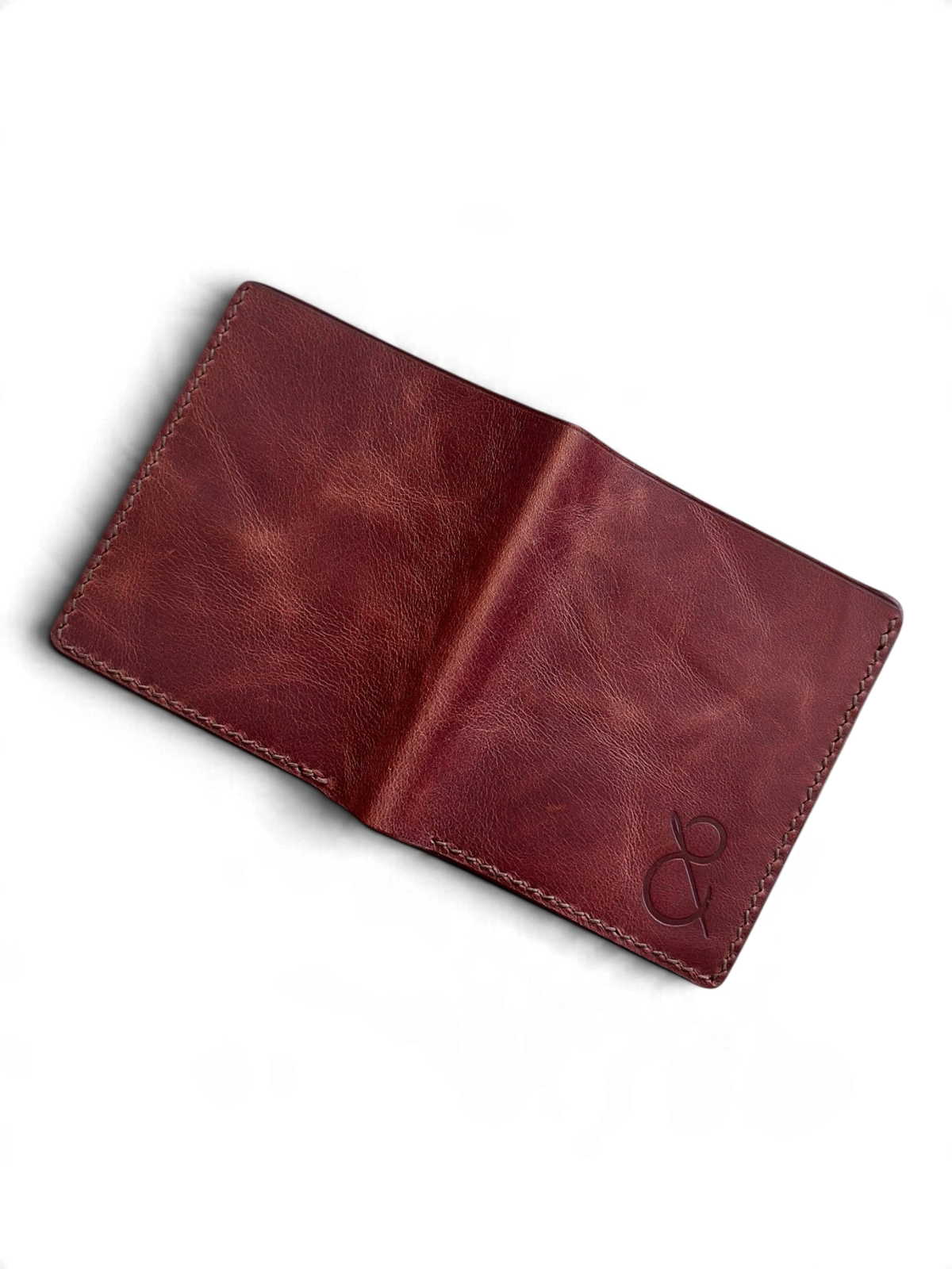 Safir Leather el yapımı, kızıl kahve İtalyan derisi cüzdan. Zarif ve dayanıklı, günlük kullanım için ideal.