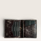 Safir Leather el yapımı taba rengi İtalyan deri asimetrik efektli cüzdan, kart bölmeli ve şık tasarımlı.