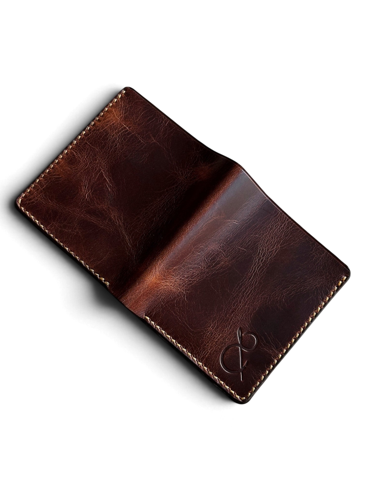 Safir Leather Babil model taba renk İtalyan deri cüzdan, el yapımı, 10x8.5 cm boyutlarında, kart ve para bölmeli.
