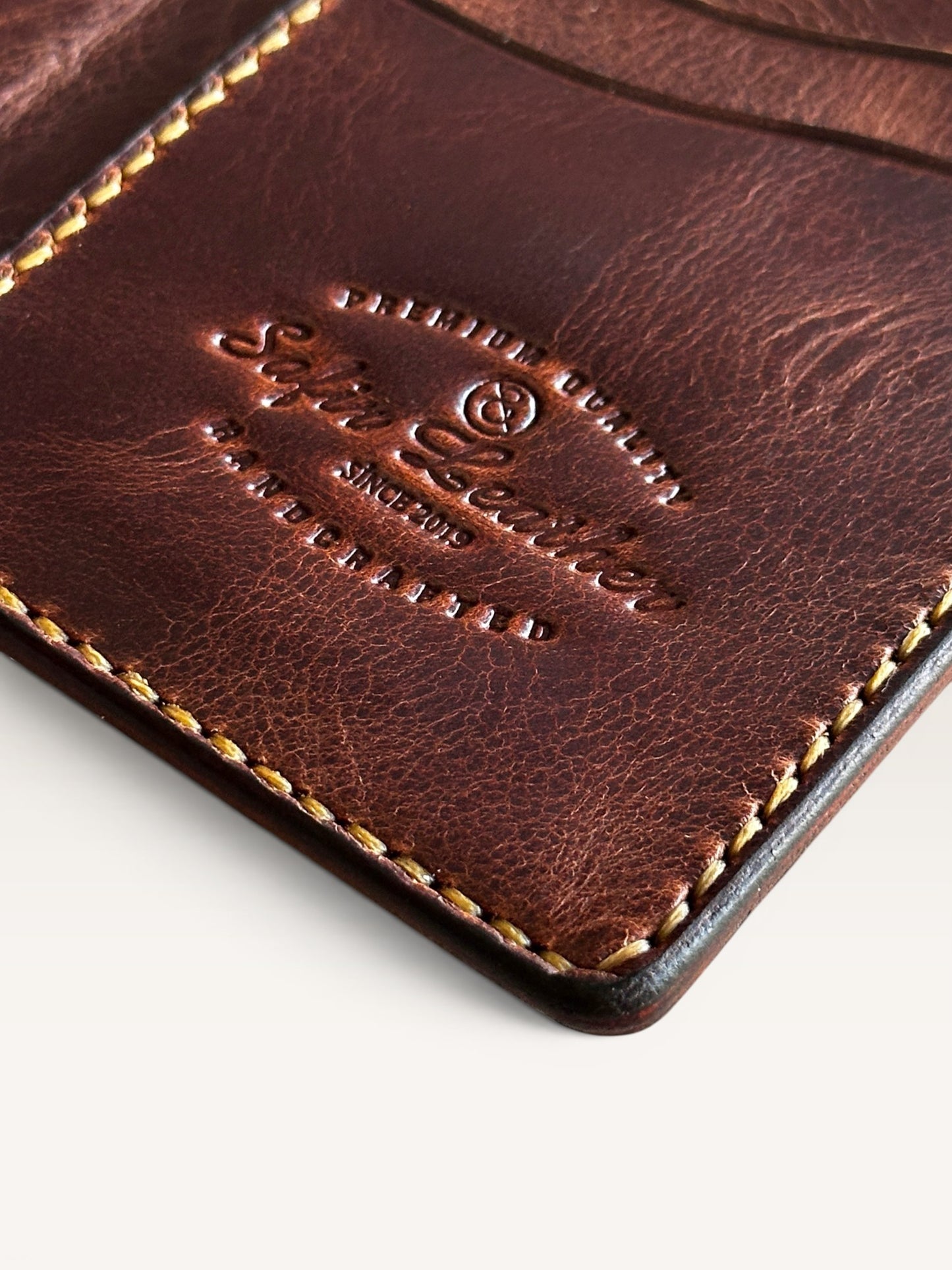 Safir Leather el yapımı taba renkli İtalyan deri cüzdan, el dikişli, 10x8.5 cm.
