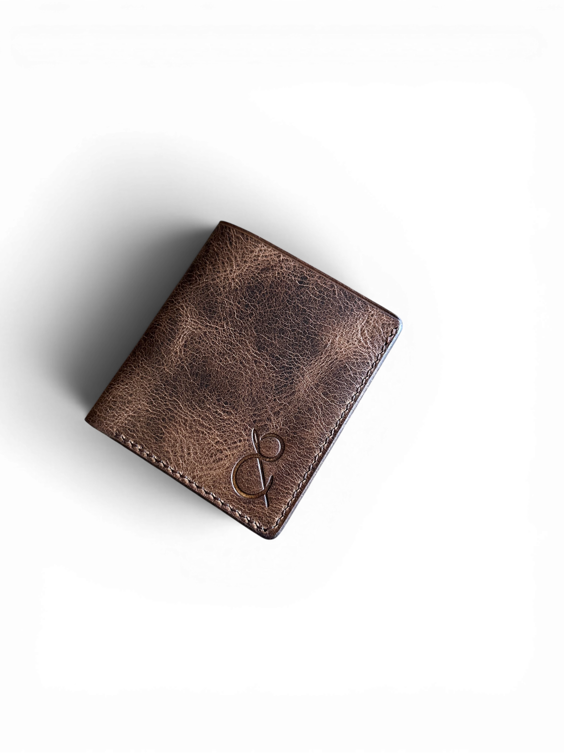 Safir Leather Babil Heritage taba rengi, el yapımı, vintage dokulu İtalyan dana derisi cüzdan.
