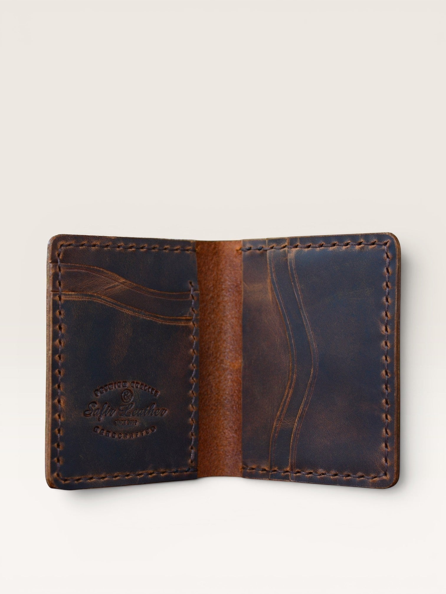 Safir Leather taba rengi el yapımı hakiki dana derisi kartlık cüzdan, retro tasarımlı ve mumlu iple dikilmiş model