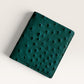 Safir Leather yeşil devekuşu derisi cüzdan, el yapımı, minimal tasarım, 10x9 cm boyutlarında, 6-12 kart kapasiteli.