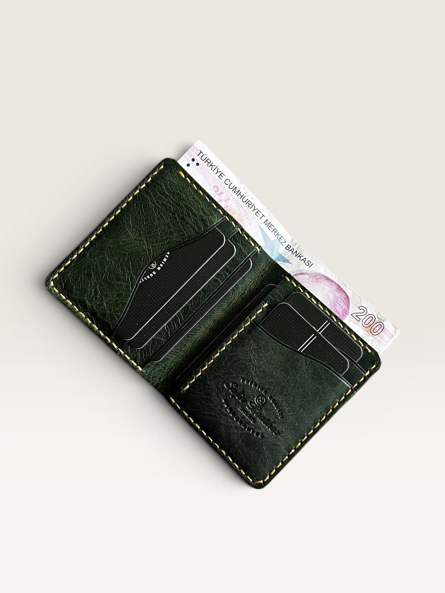Safir Leather yeşil İtalyan derisi el yapımı cüzdan, kart bölmeli ve nakit para için tasarlanmıştır.